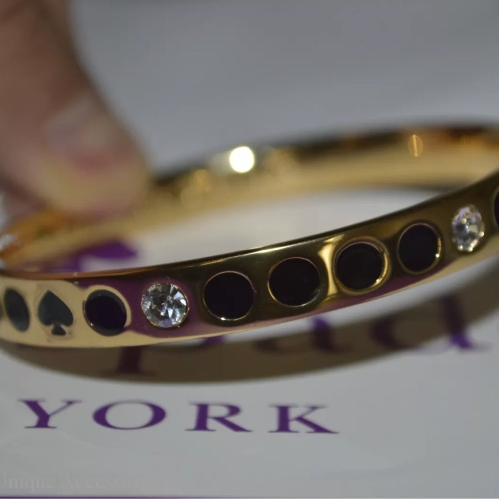 💙FINAL PRICE💙Kate Spade spot the Spade bangle - Picture 4 of 8